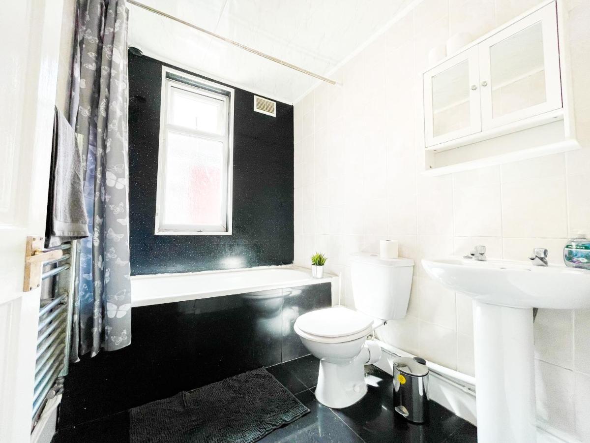 Chic City Loft Room Liverpool Exterior photo